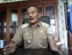 JADIKAN HADITS DAN AL QURAN SEBAGAI PEDOMAN HIDUP