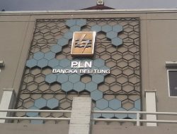 KWH BARU.TUNGGAKAN DI KWH LAMA PELANGGAN HARUS DIBAYAR KARENA INI HUTANG