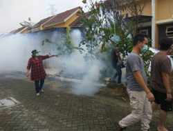 PEDULI DEMAM BERDARAH ORI LAKUKAN FOGGING