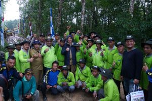 Bersama Masyarakat, PT Timah Bangun Jalan Penghubung