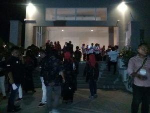 Pendukung Paslon Walikota dan Wawako Pangkalpinang Meramaikan Debat Kandidat Di Swissbel Hotel