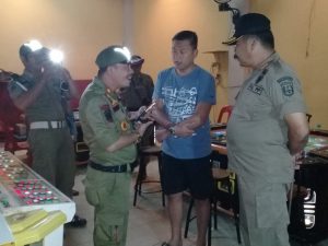 Diduga Tempat Perjudian, Satpol PP Babel Tutup Star Zone Belitung