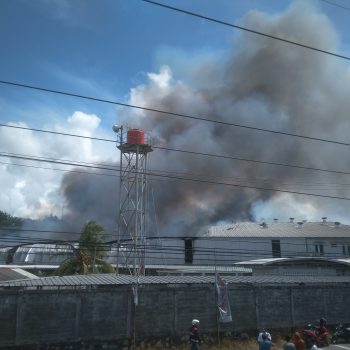 Gudang Wings Pangkalpinang Terbakar.