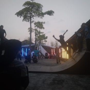 Begini Aksi Freestyle Skaters Pangkalpinang. Hasil Kerja Bareng Tins Skateboard
