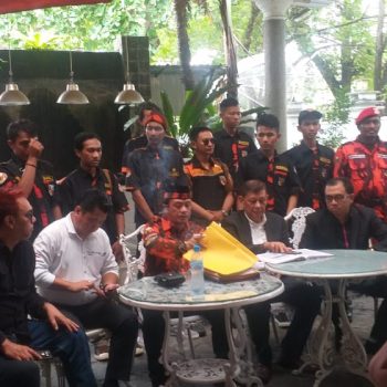 Didampingi Kuasa Hukumnya, Yamoa Gelar Konferensi Pers