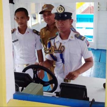 Torani I Kapal Latih SMKN 4 Diresmikan Langsung Gubernur