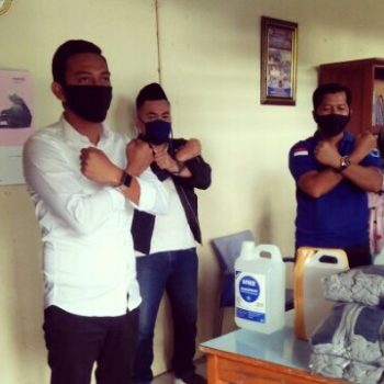 Febri Yanto, Calon Ketua KNPI Pangkalpinang Berikan Bantuan Masker dan Hand Sanitizer