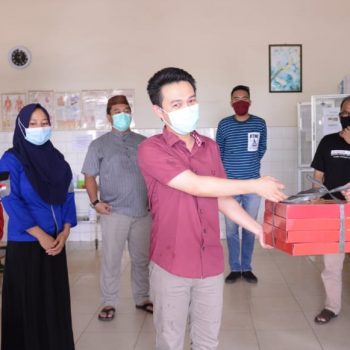 Suasana Lebaran PT Timah Berbagi Kebahagian Bersama Tim Medis