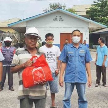 Paket Sembako Covid-19 PT Timah, Tidak Hanya Ringankan Beban Penerima Bantuan