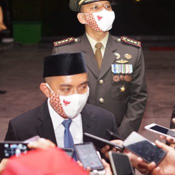 Molen Ikuti Upacara Apel Kehormatan Dan Renungan Suci Di Taman Makam Pahlawan