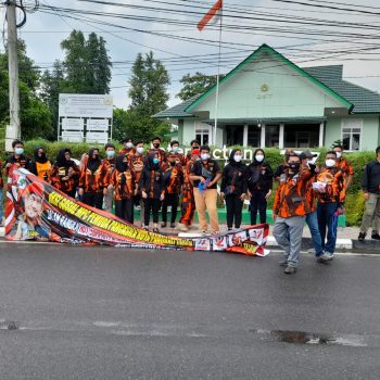 Rayakan Hari Ulang Tahun Pemuda Pancasila, MPC Kota Pangkalpinang Lakukan Aksi Sosial Di Sumpah Pemuda.