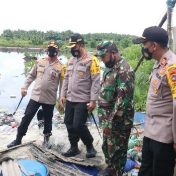 Kapolda Babel Tinjau Langsung Korban Puting Beliung di Belinyu.