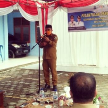 Walikota Pangkalpinang Lantik Pengurus RT RW Kelurahan Melintang