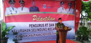 Ini Harapan Molen Saat Hadiri Pelantikan RT RW di Kelurahan Selindung