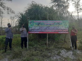 Polsek Belinyu Himbauan Aktivitas Di Laut Mengkubung Dengan Pasang Spanduk
