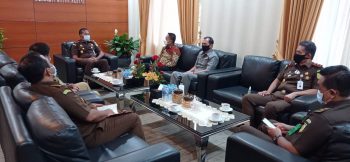 Ketua DPRD Babel Herman Suhadi Berkunjung Ke Kejati