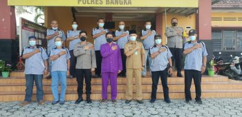 Kapolsek Sungailiat Bersama Camat, dan Lurah Silahturahmi ke FKPM 