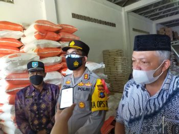Bersama Bupati Kapolres Babar Sidak Pasar dan Gudang Sembako