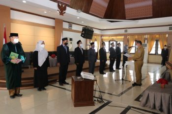 Gubernur Minta Kepala Sekolah Kreatif Hasilkan Lulusan SMK Siap Bersaing di Dunia Industri