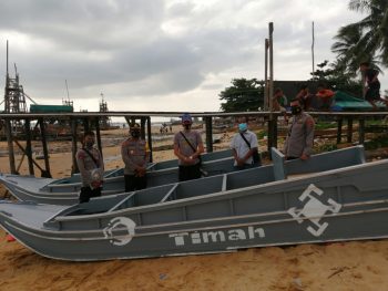 Polres Bangka Selatan Terima Dua Unit Speed Boat dari PT Timah