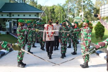 Jelang Sertijab, Kapolda Babel Pamit Kepada Prajurit Korem 045/Garuda Jaya