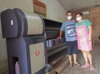 Usaha Digital Printing Hendi Kembali Bangkit Setelah Terima Bantuan Permodalan