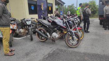 Puluhan Sepeda Motor Terjaring Razia Oleh Satlantas Polres Babar