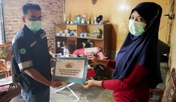 Penderita Tumor Paru-paru Terima Tali Asih dari PT Timah Tbk