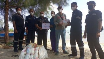 PT Timah Tbk salurkan Bantuan Jaring Udang ke Nelayan Bangka Barat
