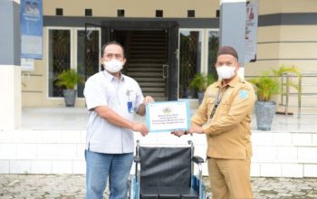 PT Timah serahkan 20 Kursi Roda ke Dinsos Babel