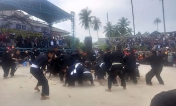 Perang Ketupat Jadi Daya Tarik Wisata, PT Timah Komitmen Dukung Pelestarian Tradisi