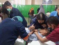 Anak-Anak Bahagia Usai Ikuti Khitanan Massal PT Timah Tbk