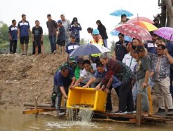 PT Timah Tbk Bantu Karang Taruna Benteng Kota Gelar Kegiatan HUT ke 77 RI