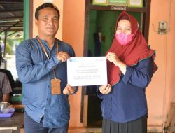 Tri Wahyuningsih Terima Bantuan Biaya Pengobatan dari PT Timah Tbk