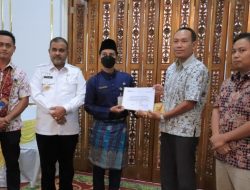 Semarakkan HUT ke 23 Kabupaten Karimun, PT Timah Tbk Serahkan Bantuan ke Pemkab Karimun