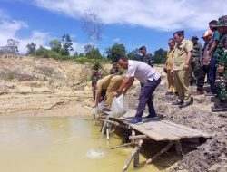 Peringatan HUT ke 77 TNI, PT Timah Tbk Dukung Gerakan Reboisasi Lahan Kritis
