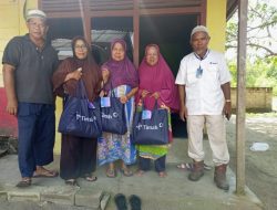 PT Timah Tbk Bagikan 200 Paket Sembako ke Warga di Bangka Barat pada Bulan Ramadhan