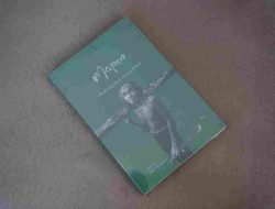 Tingkatkan Literasi Siswa, PT Timah Tbk Serahkan Seribu Eksemplar Buku Mapur Mendulang Kisah Meraup Berkah ke Dinas Pendidikan Bangka Belitung