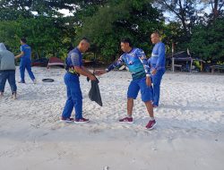 Sat Polairud Polres Bangka Gelar Bersih-bersih Pantai