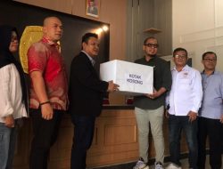 Relawan Kotak Kosong Daftar Simbolis di KPU Bangka