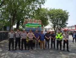Satgas Preemtif OMP Polres Bangka Kawal Pengiriman Logistik Pilkada