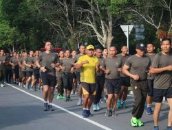 Danrem 045/Gaya Pimpin Langsung Lari Bersama Prajurit