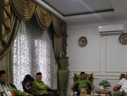 Kunjungi Teman Lama, JK Ucap Selamat Buat Dayat