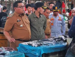 Pj Bupati Bangka Pastikan Stok Sembako Jelang Nataru Aman 