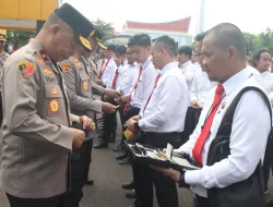 Jelang Nataru, Wakapolda Babel Periksa Senpi Anggota