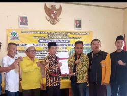 Didampingi Kultural-Stuktural PKB, Kiyai Ja’far Daftar Golkar