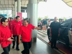 FOTO : Prof. Udin Sambut Ketua DPP PDI Perjuangan Beserta Rombongan