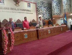 Walikota Pangkalpinang Prof.Udin Hadiri Rapat Paripurna Perdana