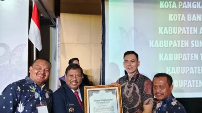 Walikota Pangkalpinang Prof.Udin Terima Penghargaan di Bidang Kesehatan : Bentuk Komitmen Wujudkan Kota Sehat