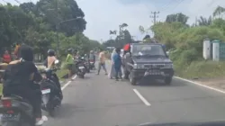 Kecelakaan di Dekat PLN, Dua Orang Terguling dan Dilarikan ke RSUD